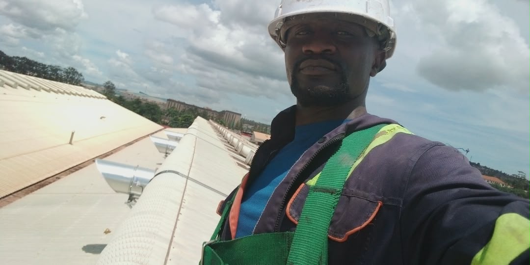 Rooftop AC installation